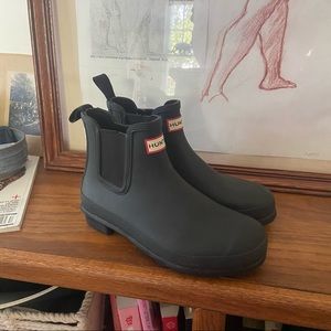 Hunter Chelsea Rain Boots